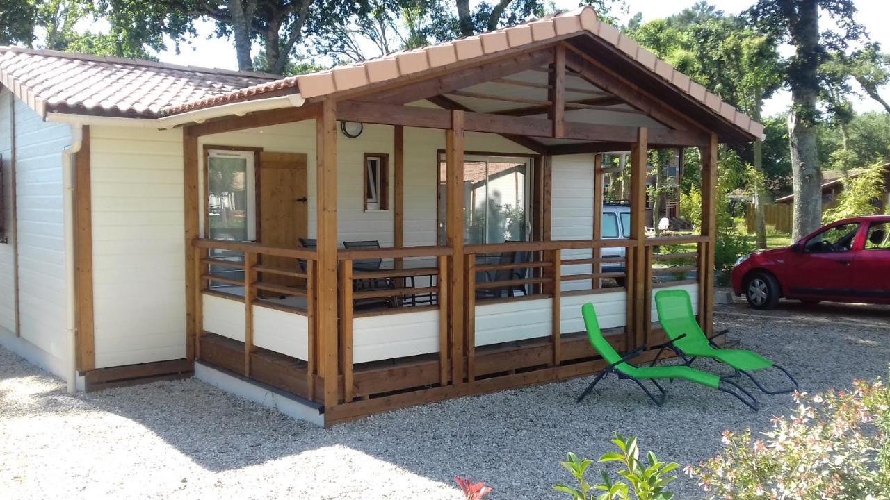 Chalet Avec Piscine Azur Zewnętrze zdjęcie